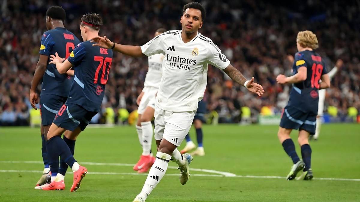 曾经球队功臣，现在枯坐板凳，标价1亿无人问，皇马11号何处去？